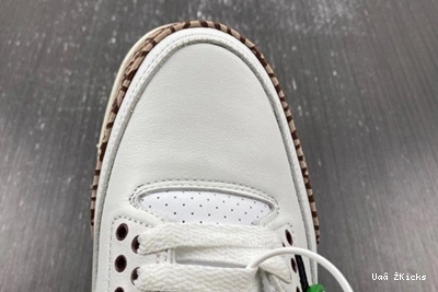 3 136064-168 Scott Air x Travis Jordan 364 SportInspired 0718